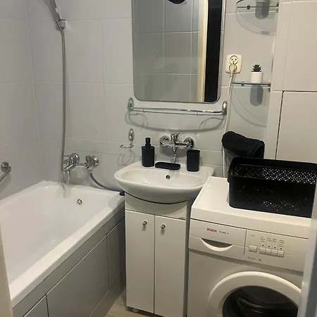 Limanowskiego Apartment *